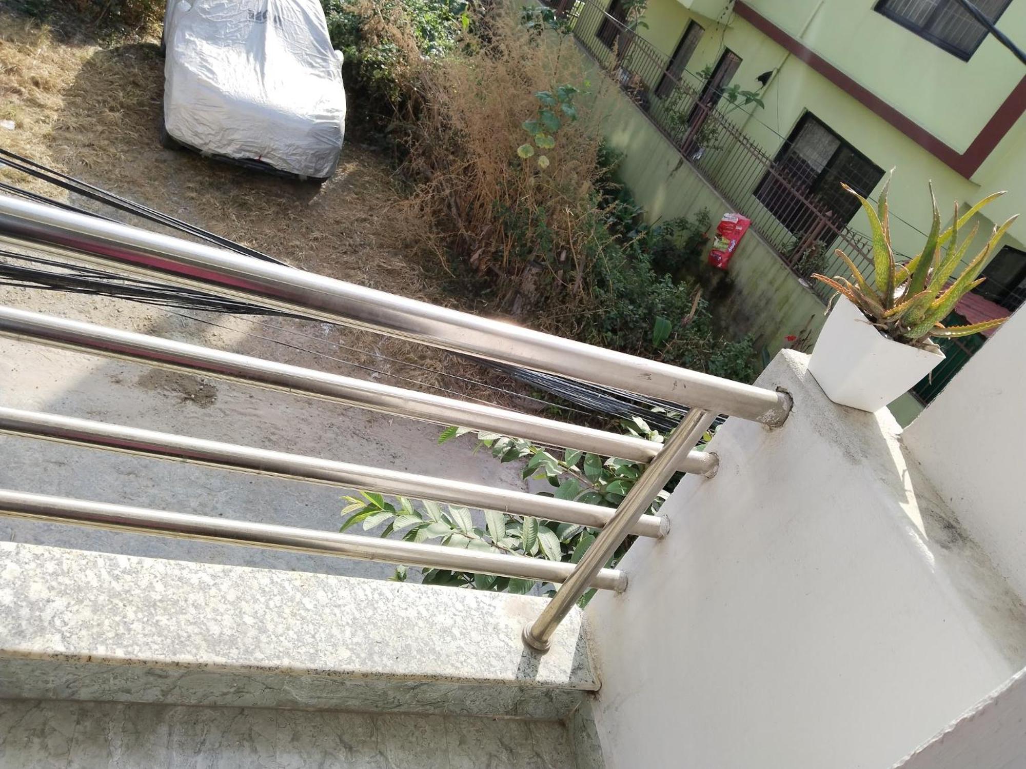 Kathmandu Airport View Hotel And Lodge Exterior foto